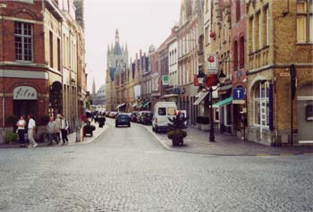 Meensestraat, Ypres towards the Grote Markt