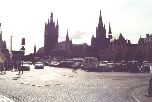 Grote Markt, Ypres with the Cloth Hall and Cathedral in the background