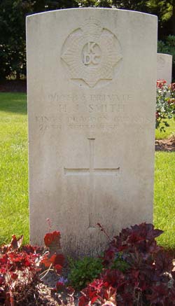 Headstone of Harry J Smith