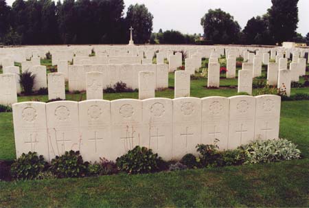 Guards Cemetery, Windy Corner, Cuinchy