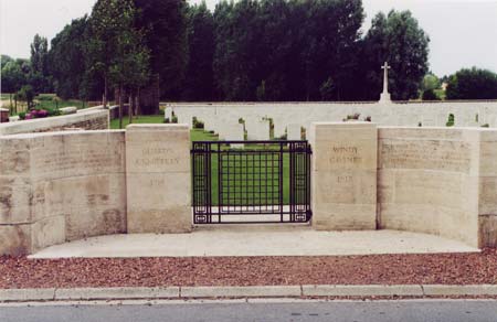 Guards Cemetery, Windy Corner, Cuinchy