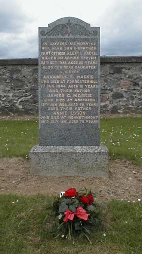 Mackie headstone, Kennethmont