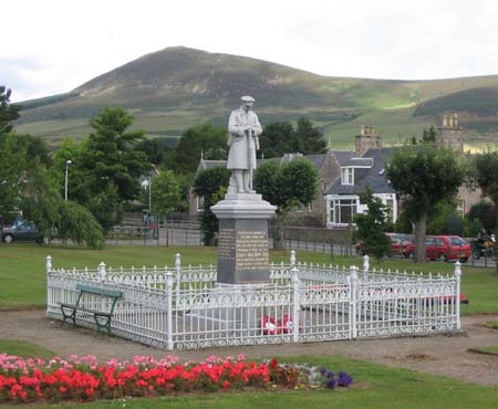 Rhynie & Kearn War Memorial