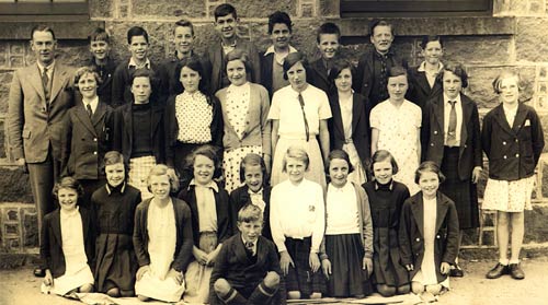 Class photograph 1937